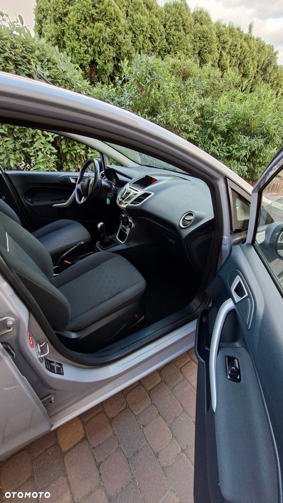 Ford Fiesta 1.25 Trend EU5 - 16