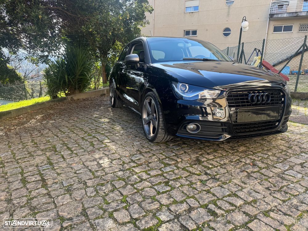 Audi A1 1.6 TDI S-line - 2