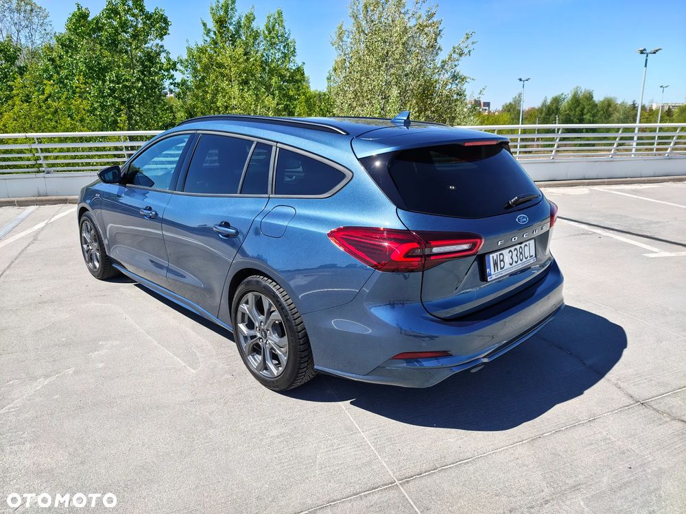 Ford Focus 1.0 EcoBoost mHEV ST-Line X - 3