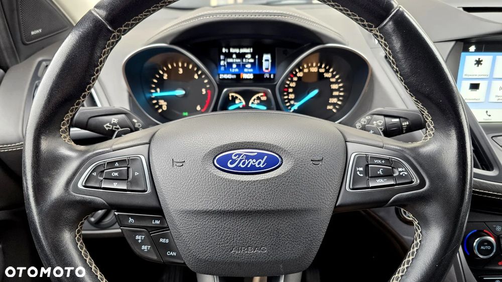 Ford Kuga 2.0 TDCi 4x4 Vignale - 34