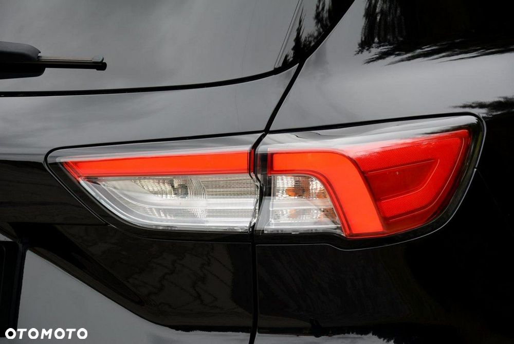 Ford Kuga 2.5 Duratec PHEV ST-LINE X - 14