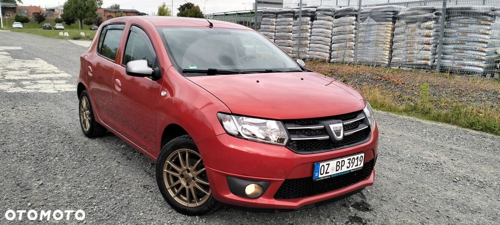 Dacia Logan 0.9 TCe SL Celebration S&S EU6 - 1