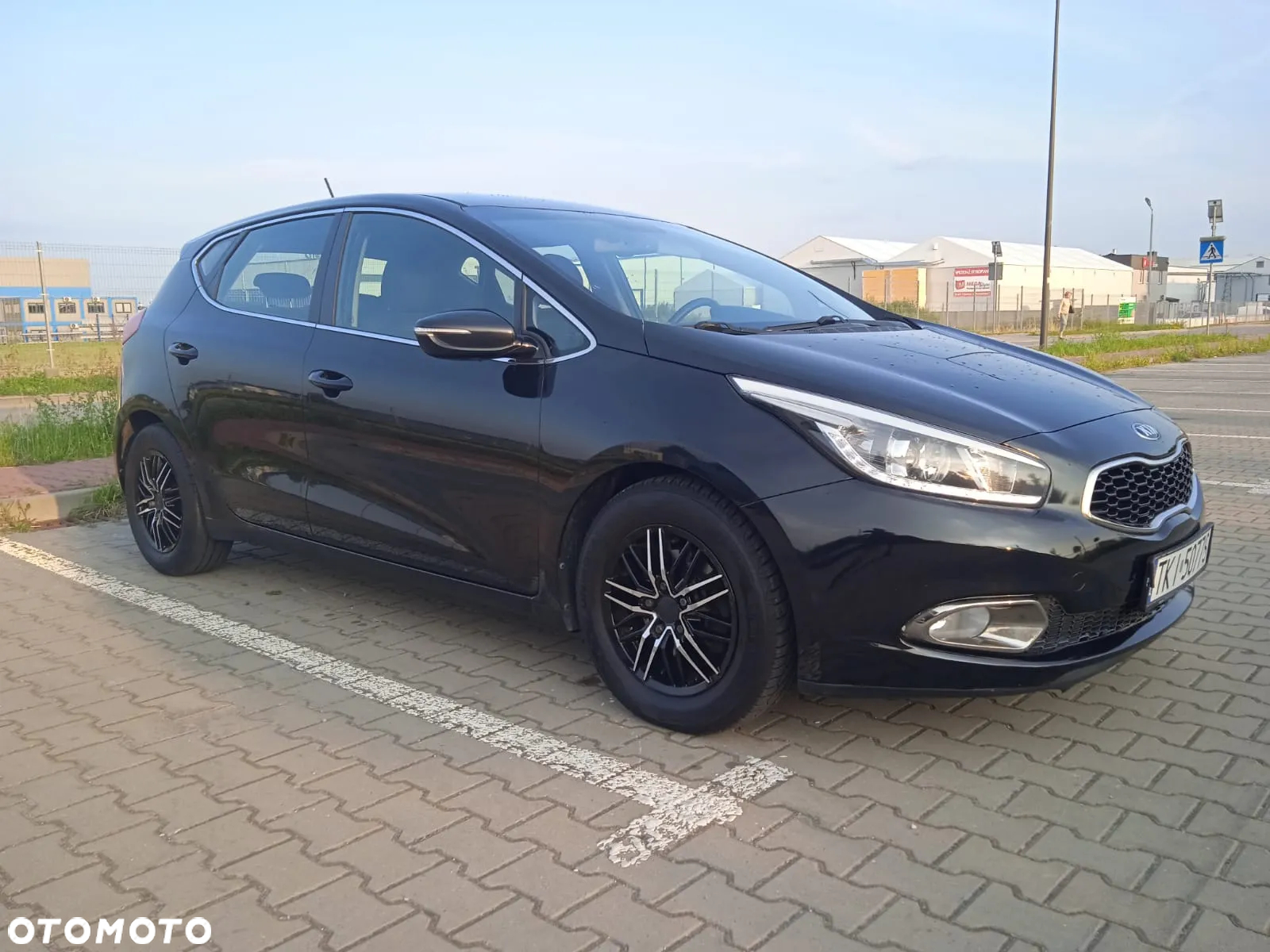 Kia Ceed - 6