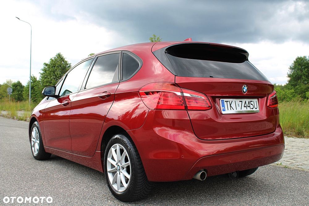 BMW Seria 2 216d - 12