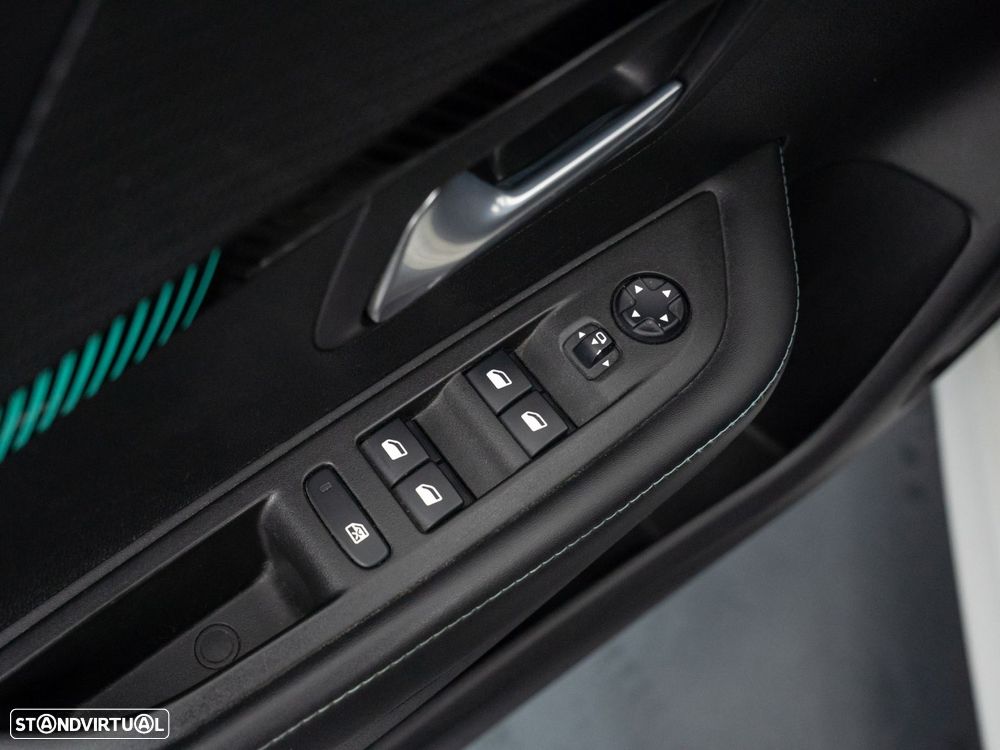 Peugeot e-208 50 kWh Allure - 17