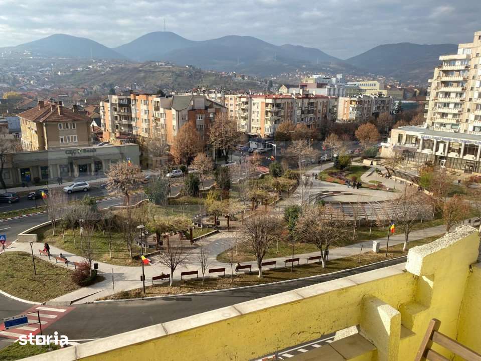 Apartament cu 3 Camere – Priveliste Panoramica, Bulevardul Decebal — fotografia 1
