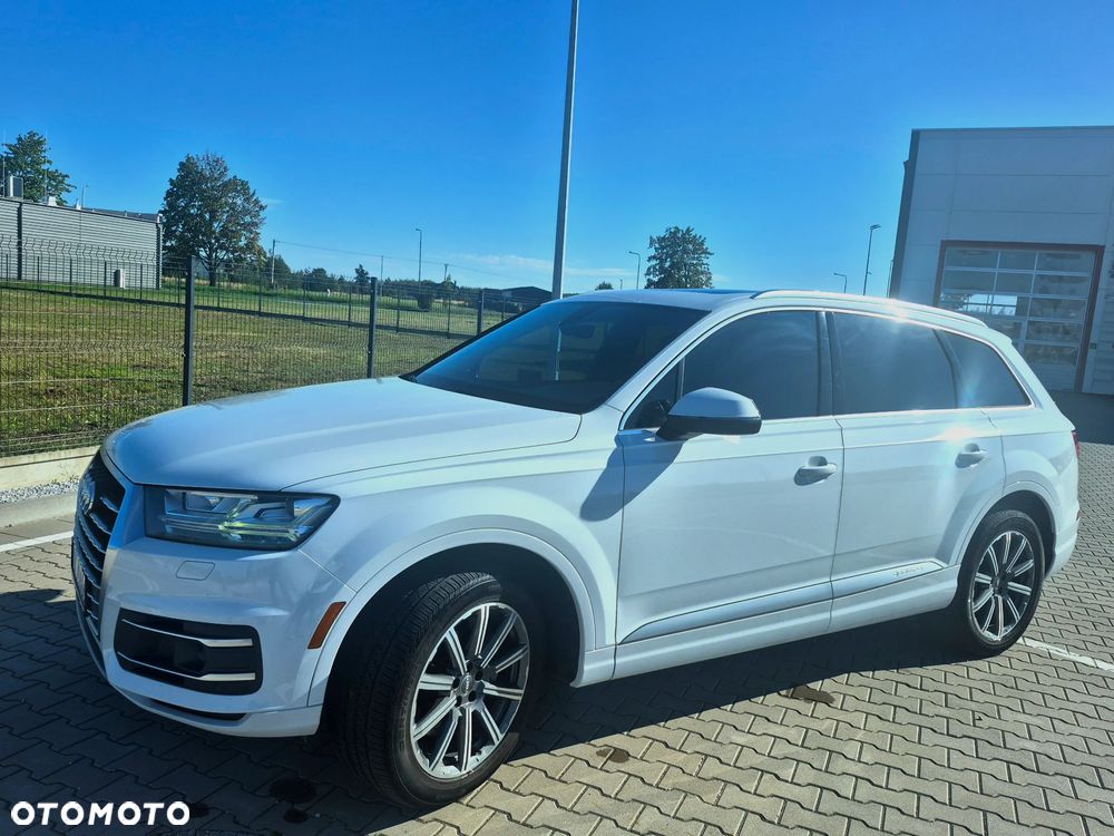 Audi Q7 - 4