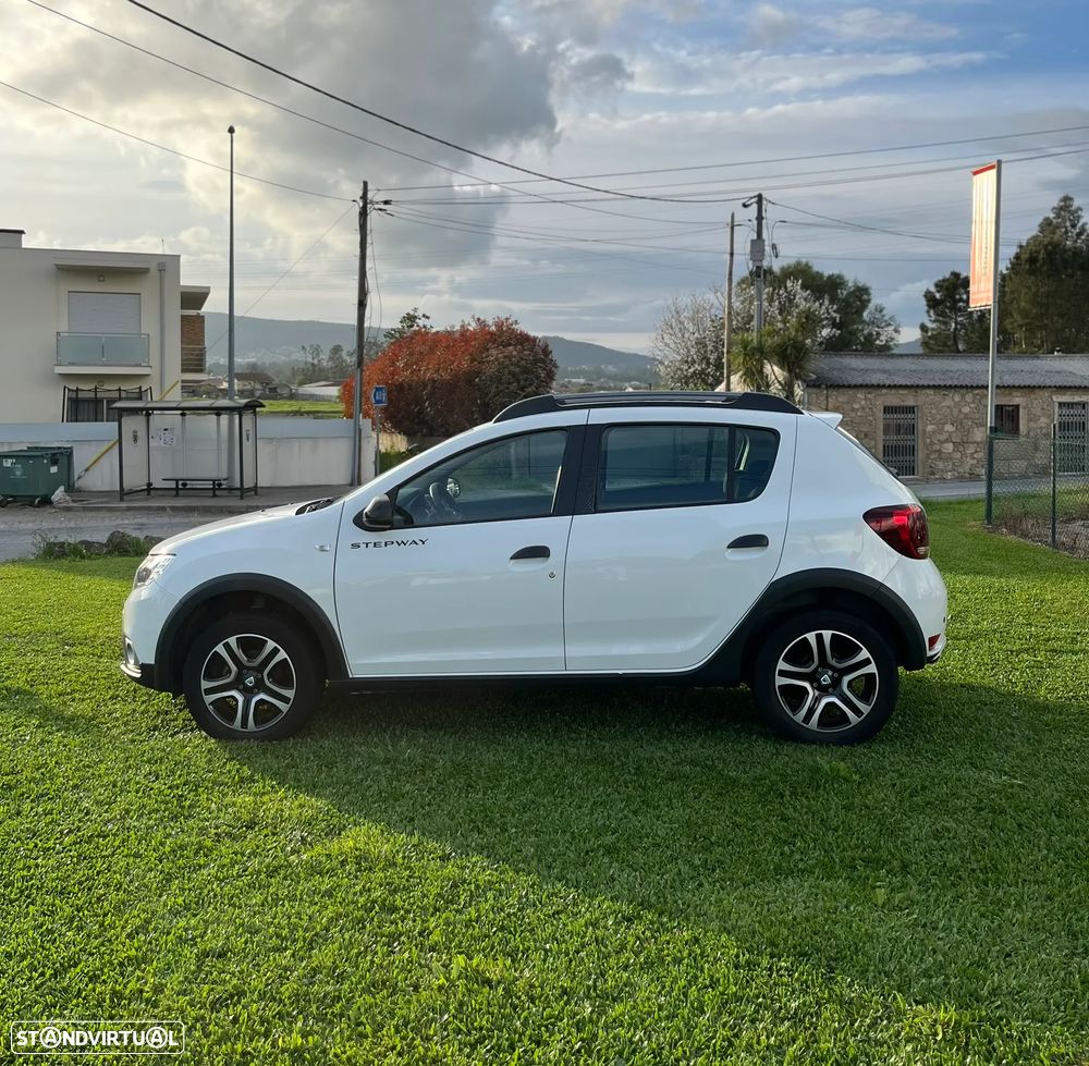 Dacia Sandero 1.0 TCe Stepway - 2