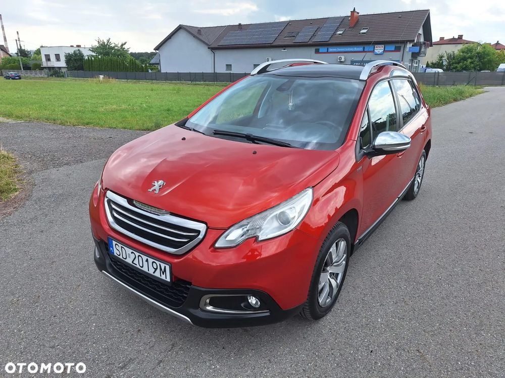 Peugeot 2008 1.2 Pure Tech Allure S&S - 2