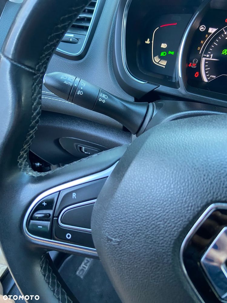 Renault Scenic - 15
