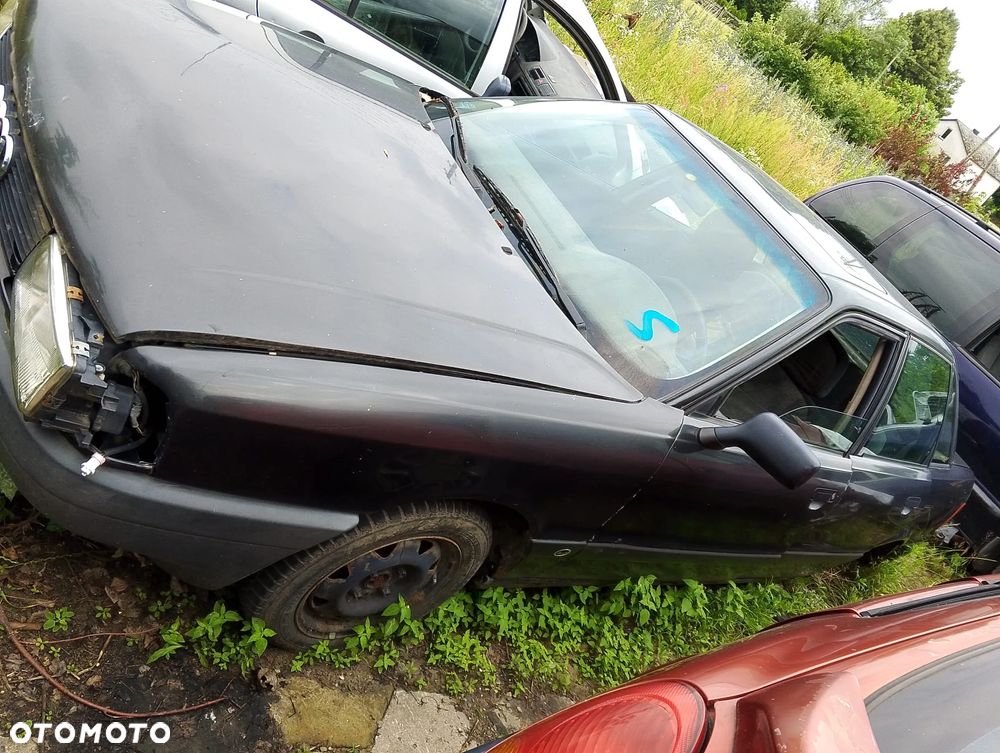Audi 80 B3 (86-96r.) 1.6 B 75KM. Silnik PP Skrzynia CAA lakier LY9Z. Cały na części. GWARANCJA !!!  Przód Tył Zestaw Komplet Drzwi Klapa Zderzak Błotnik Maska Grill Atrapa Szyba Pas Lampa Lusterko Boczki Fotel Kanapa Kokpit Deska Rozdzielcza Przełącznik Włącznik Sterownik Przewody Wiązka Instalacja Moduł Komputer Czujnik Listwa Pompa Alternator Wtryski Głowica Rozrusznik Kompresor Sprzęgło Dwumas Silnik Skrzynia ABS Klimatyzacji Paliwa Wspomagania Kolektor Turbina Przepustnica Zawór Chłodnica Koło Hak Belka Sanki Zawieszenie Mcpherson Półoś Amortyzator Wydech Tłumik Zacisk Most - 2