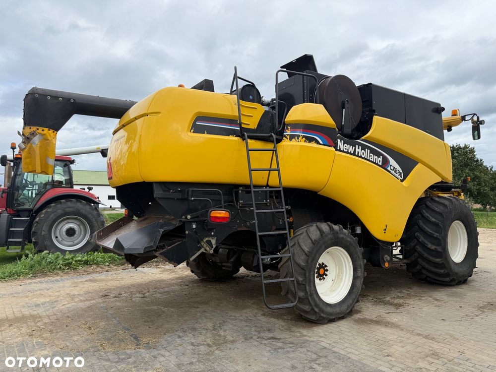 New Holland CX 880 - 6