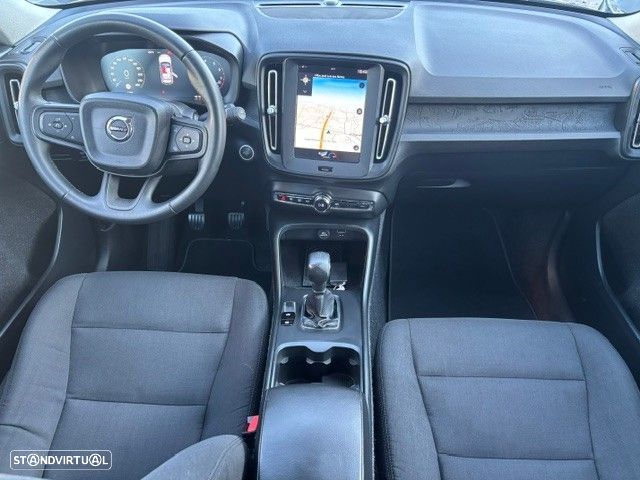 Volvo XC 40 1.5 T3 Tech Edition - 17