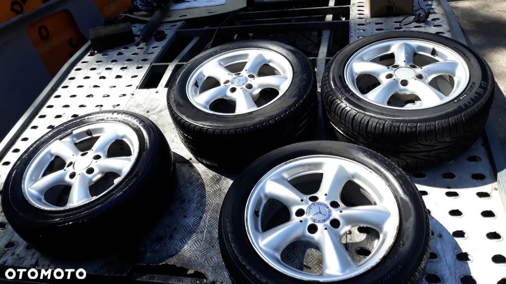 Felgi Alufelgi 16 cali Mercedes 1704010802 8jx16h2 et30 - 1