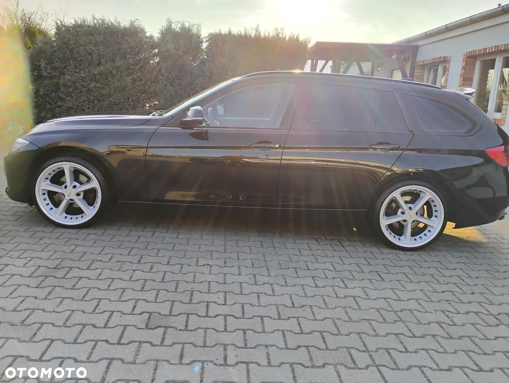 BMW Seria 3 318d - 6