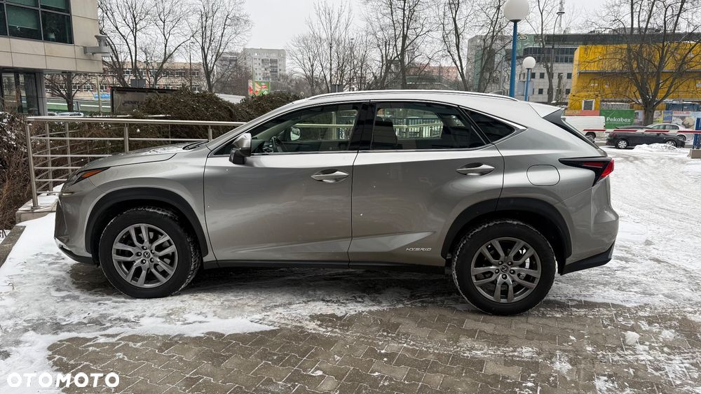 Lexus NX - 35
