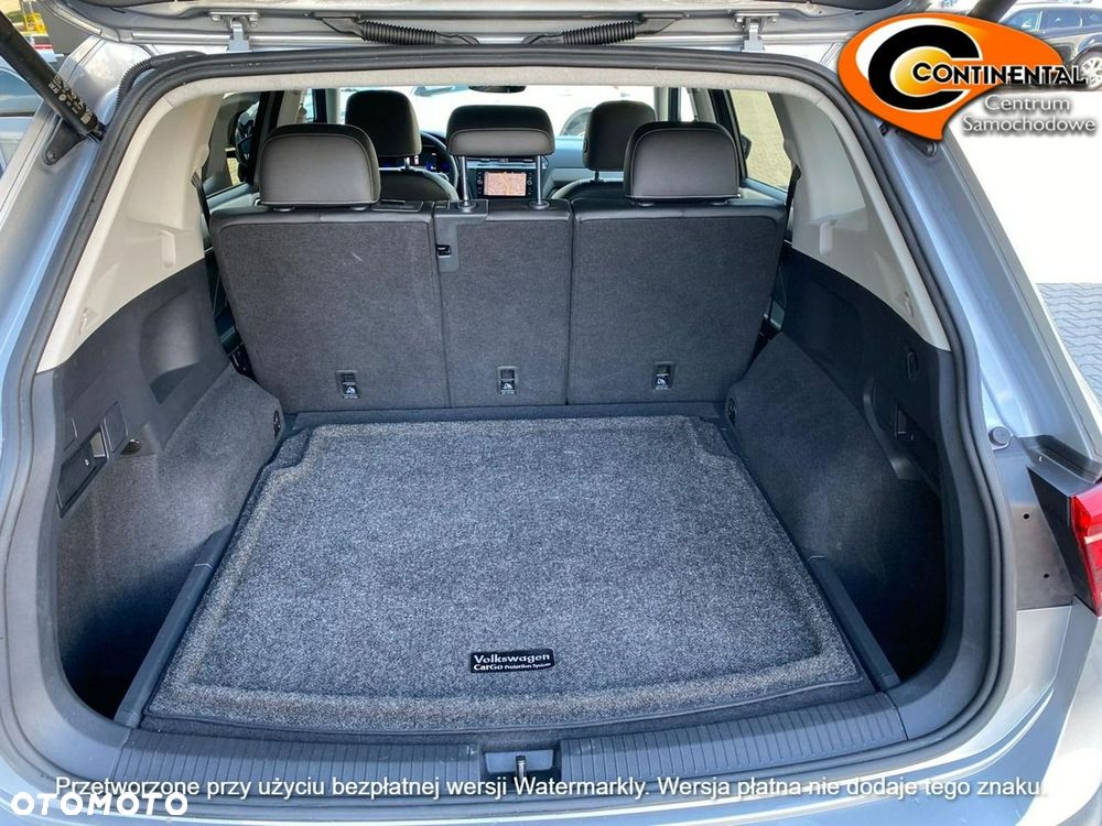 Volkswagen Tiguan - 11