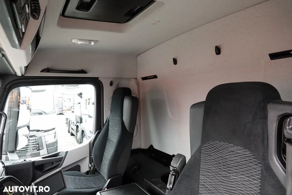 Mercedes-Benz ACTROS / 2545 / 6x2 / CAMION BASCULANTE 32 mc / OBLUTOR pentru cereale / CAPACITATE DE ÎNCĂRCARE: 15.000 KG / DIRECȚIE + AXIE ELEVABILĂ / EURO 6 - 29