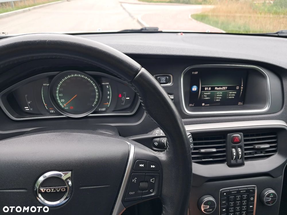 Volvo V40 D2 Momentum - 15