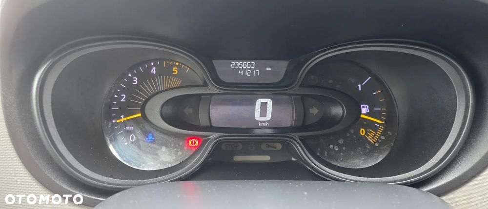 Renault TRAFIC LONG KLIMATYZACJA SERWISOWANY - 26