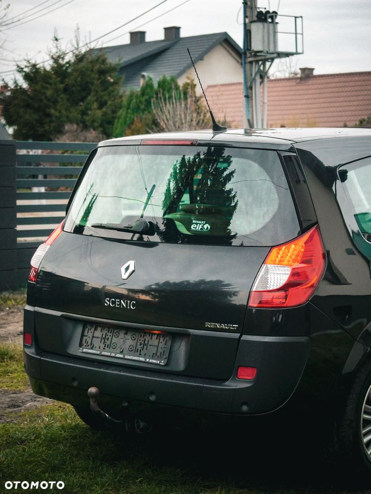 Renault Grand Scenic - 9