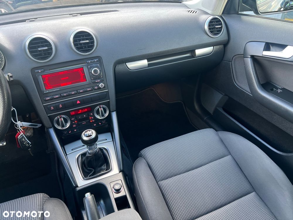 Audi A3 Sportback - 19