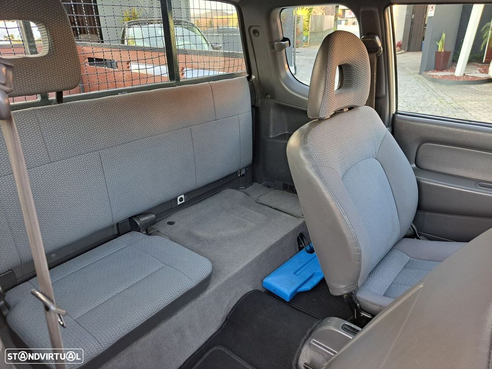 Mitsubishi L200 2.5 TD KING - 16