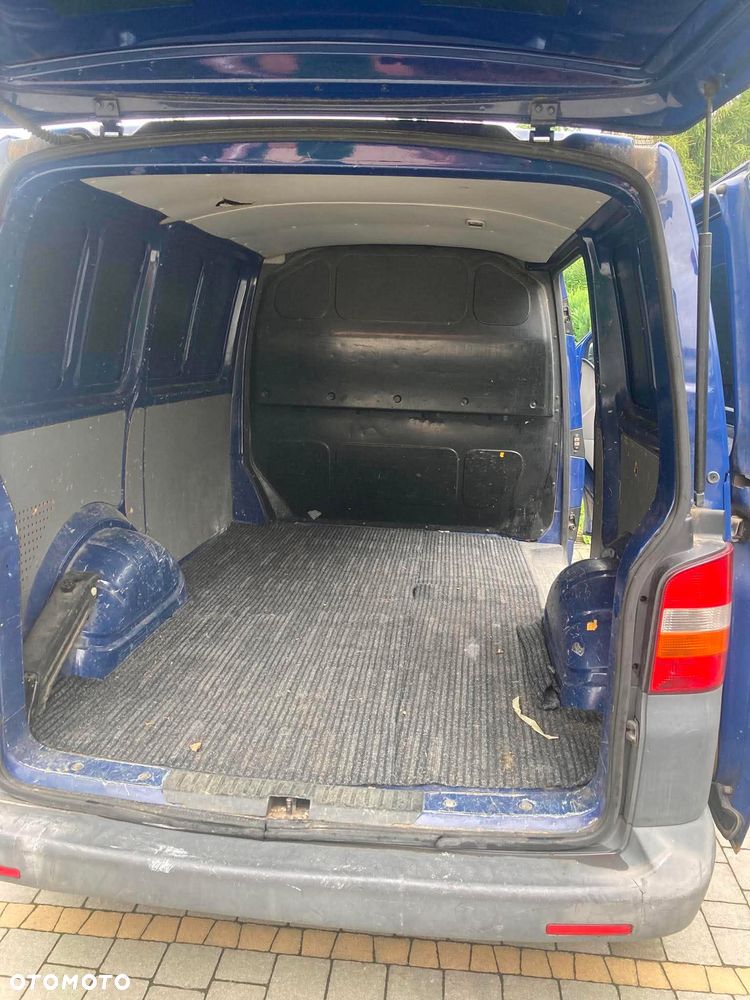 Volkswagen Transporter - 8