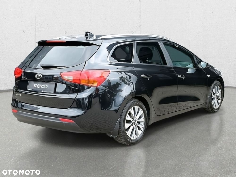 Kia Ceed - 7