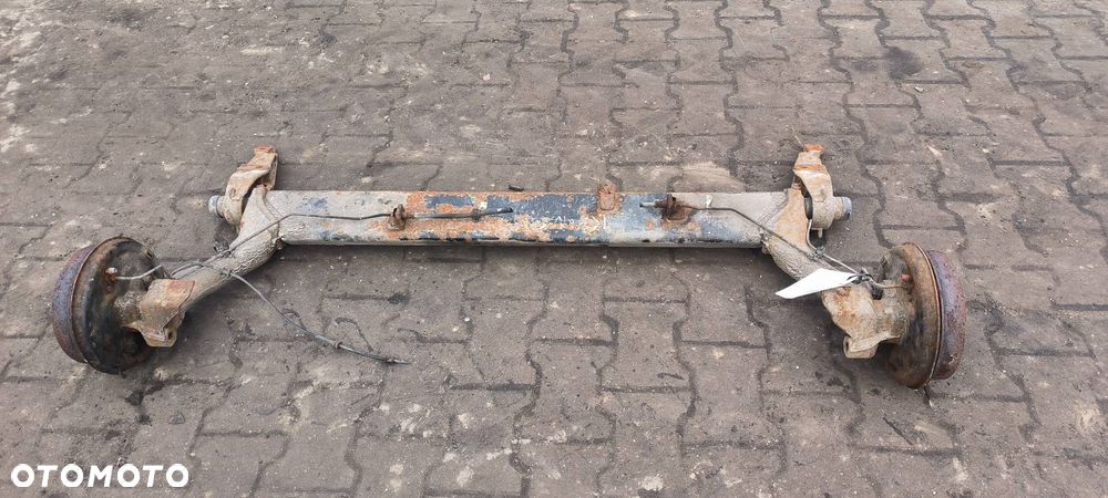 BELKA / SANKI TYŁ RENAULT KANGOO 1.5 DCI - 2