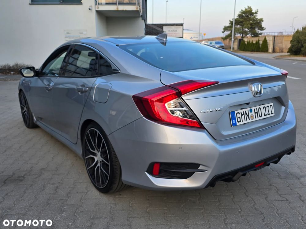 Honda Civic 1.5 i-VTEC Turbo CVT Executive - 17
