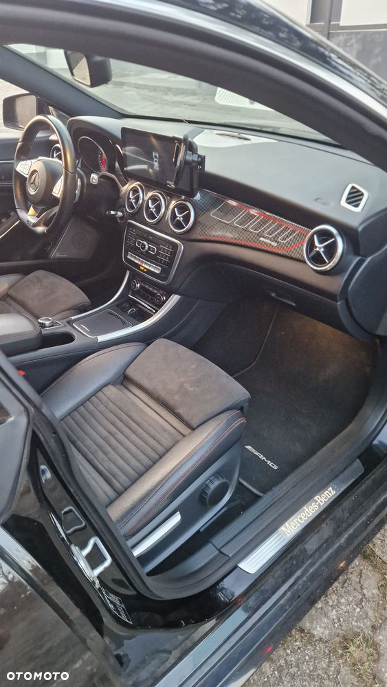 Mercedes-Benz CLA Shooting Brake 220 (CDI) d 7G-DCT AMG Line - 3