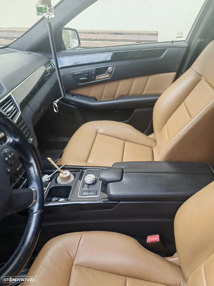 Mercedes-Benz 350 - 5