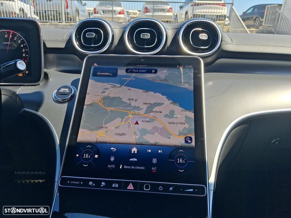 Mercedes-Benz C 300 e AMG Line - 18