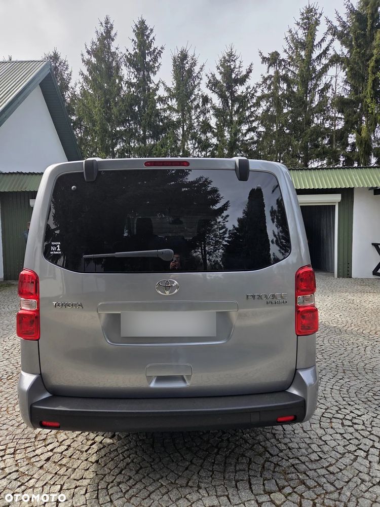 Toyota ProAce Kombi D-4D Long 2,8t - 3