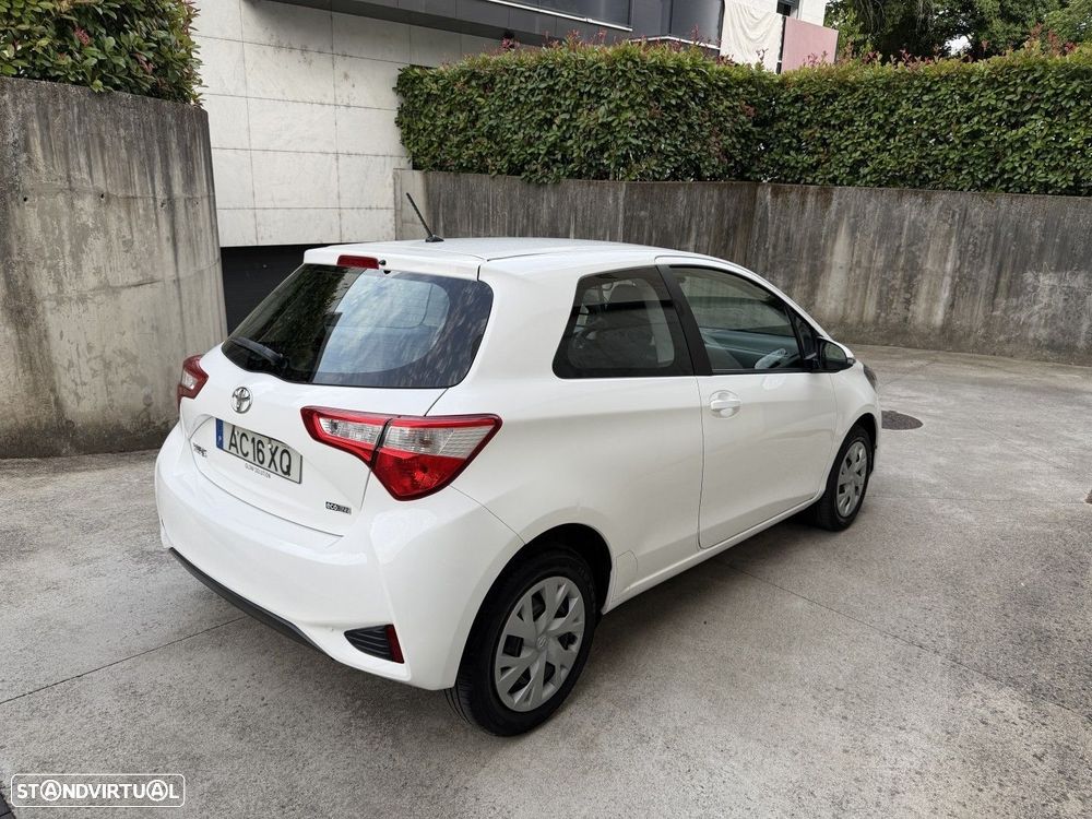 Toyota Yaris 1.0 VVT-i - 7