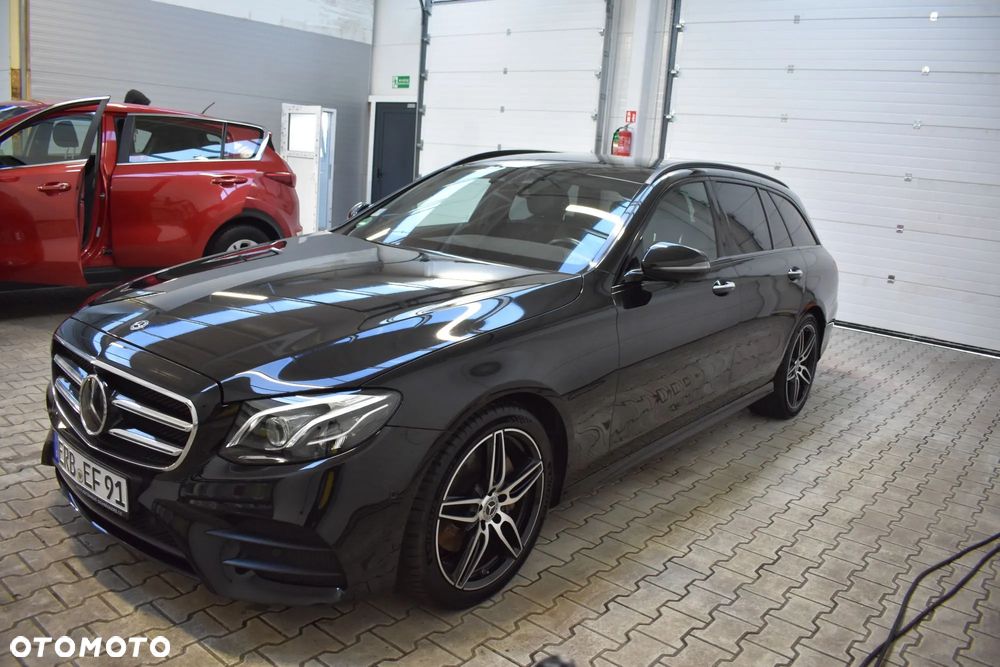 Mercedes-Benz Klasa E 220 d 9G-TRONIC - 7