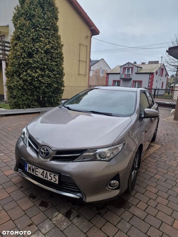 Toyota Auris - 1