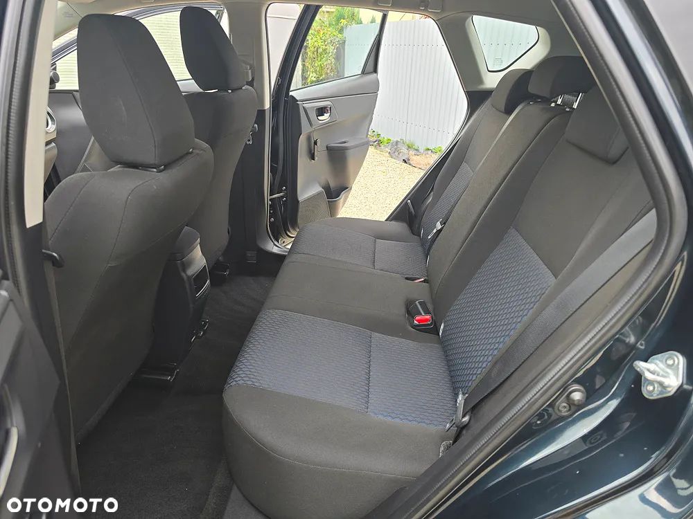 Toyota Auris 1.33 Dual-VVT-i Comfort - 18