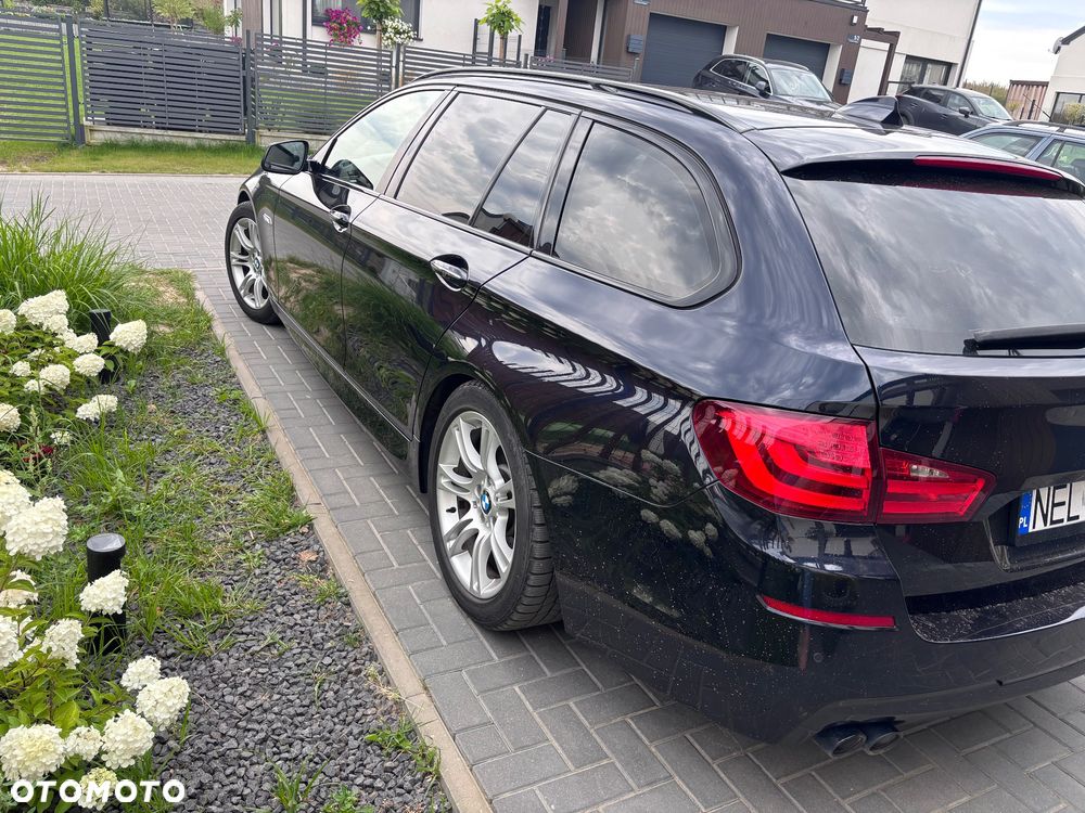 BMW Seria 5 520d Touring Sport-Aut - 4