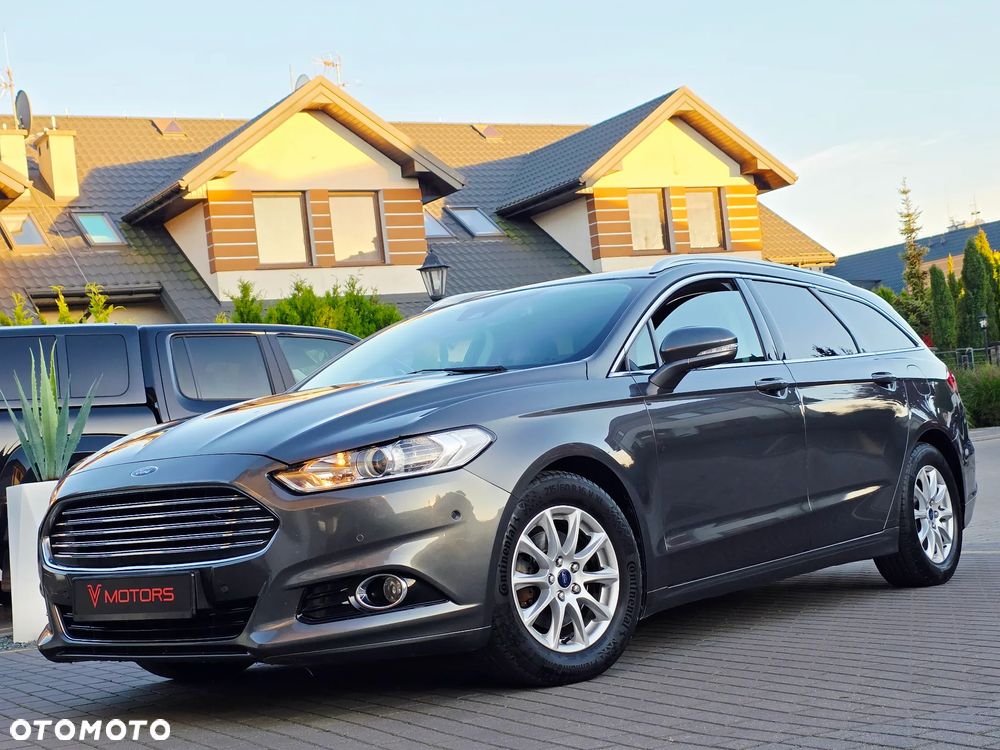 Ford Mondeo Turnier 1.6 TDCi ECOnetic Start-Stopp Titanium - 22
