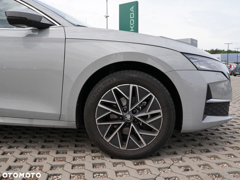 Skoda Octavia 2.0 TDI Edition 130 Selection DSG - 13