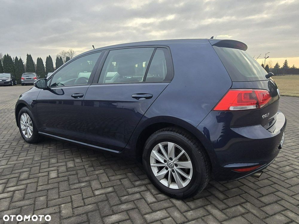 Volkswagen Golf - 14