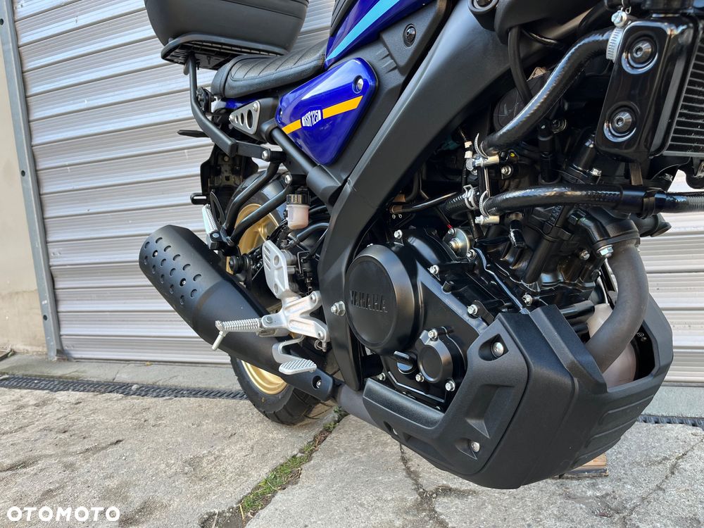 Yamaha XSR - 26