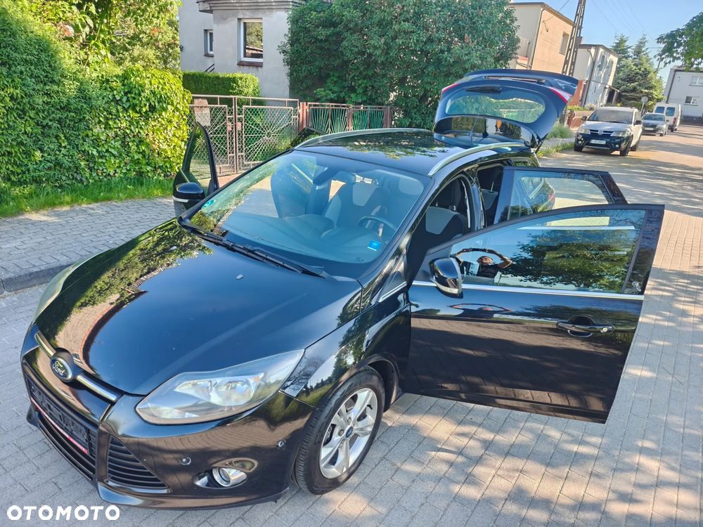 Ford Focus - 24