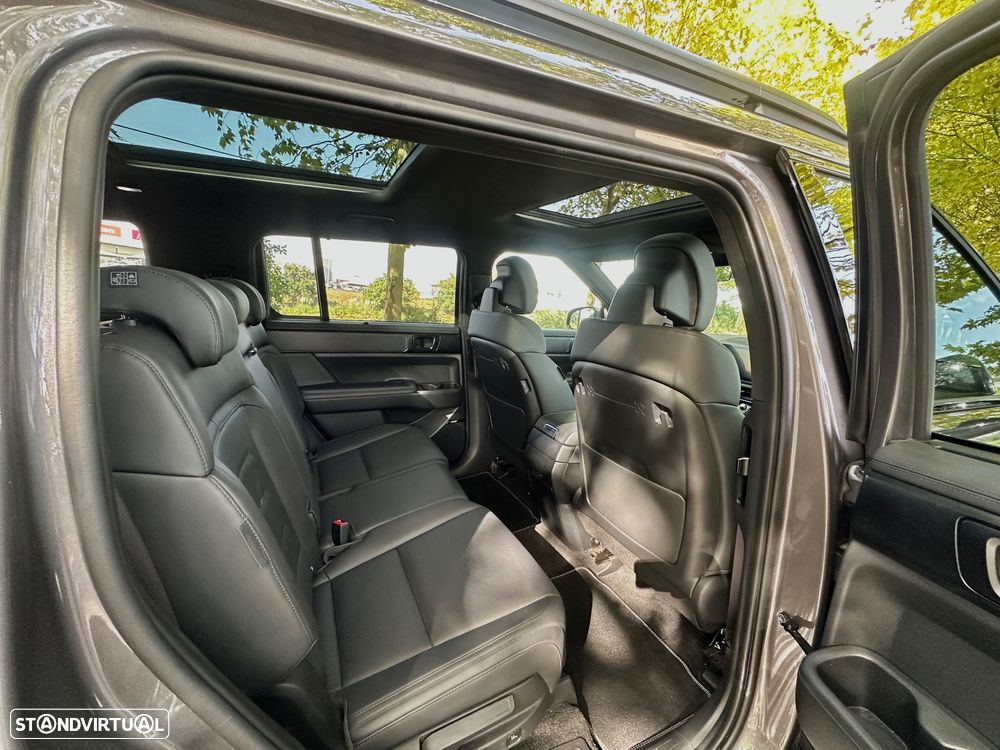 Hyundai Santa Fe 1.6 T-GDI HEV Calligraphy Pack - 18