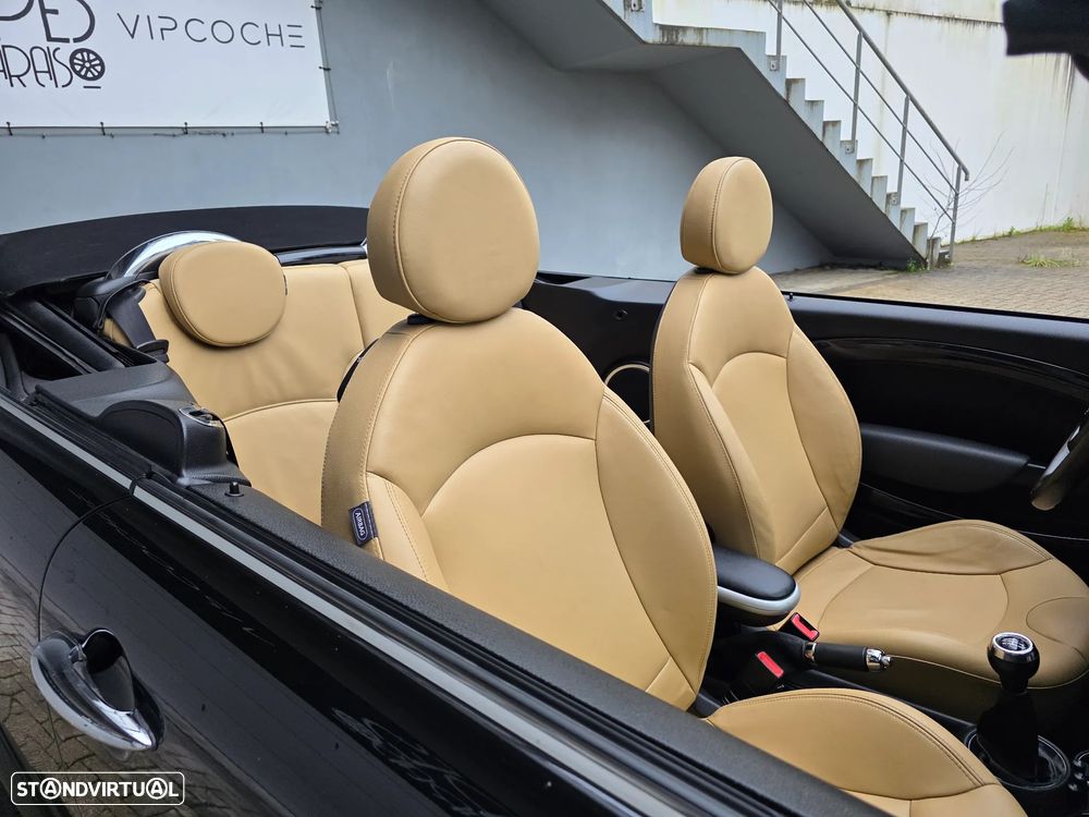 MINI Cabrio Cooper S - 23