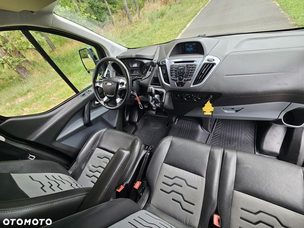 Ford Transit Custom - 10