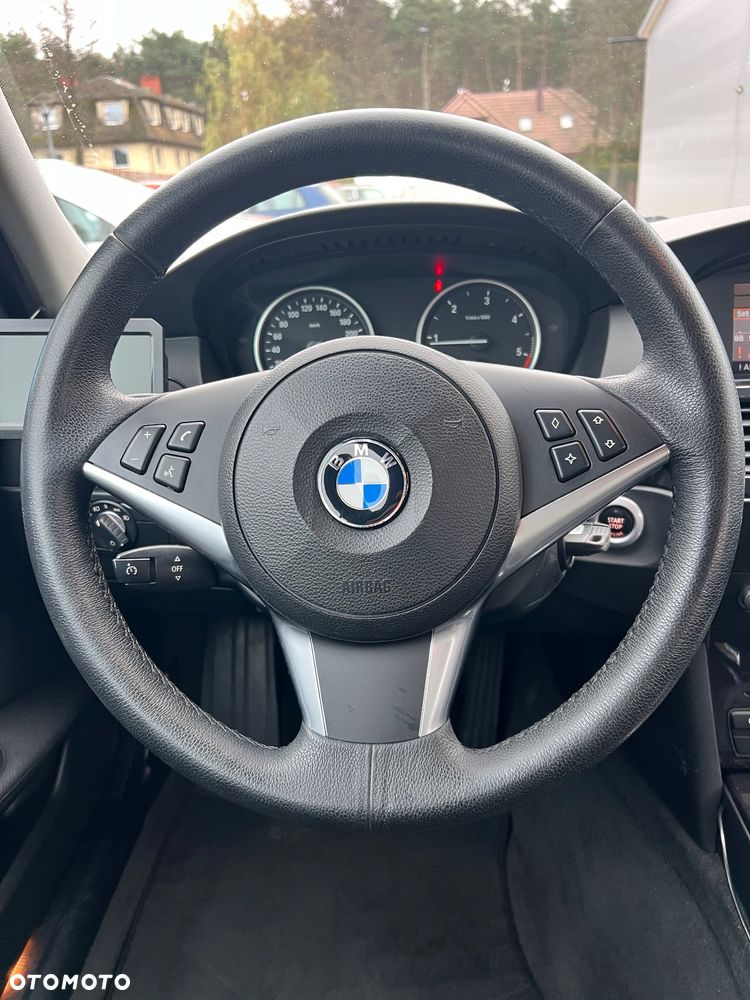 BMW Seria 5 520d - 18