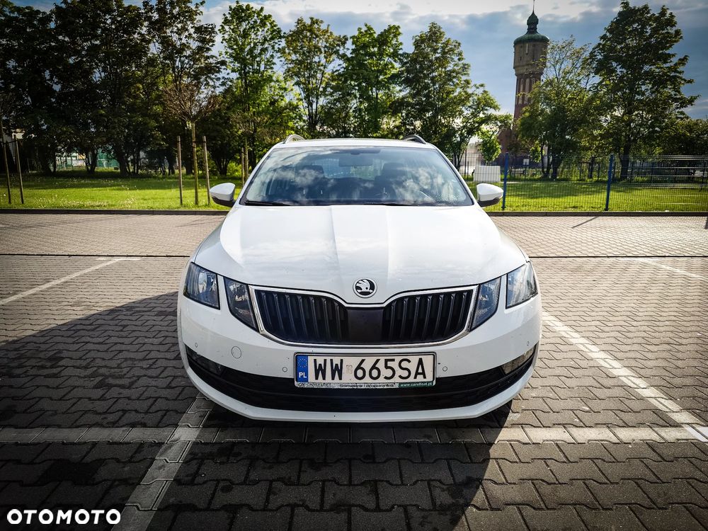 Skoda Octavia 1.6 TDI SCR Ambition - 2